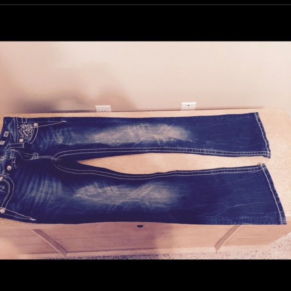 Miss Me Jeans - Picture 2 of 3